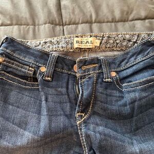 Girls 14 Ariat Bootcut jeans length is 30